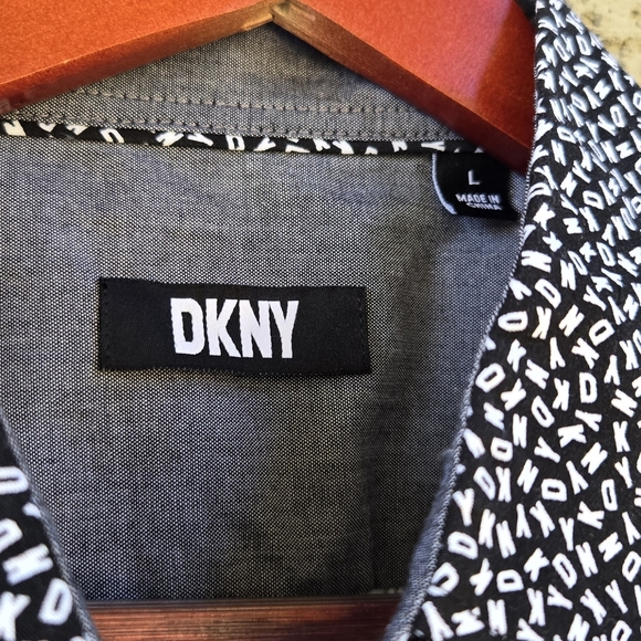 DKNY Black White Pattern Logo Button Down Shirt - Picture 5 of 8